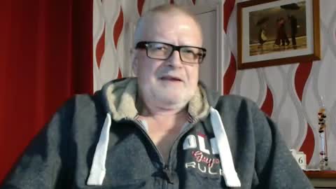 Snapshot of daddiescockforyou chatting on 01-06-25, 09:00 Brian ... online show from 01-06-25, 09:00