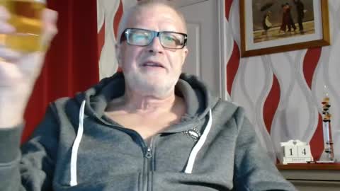 Snapshot of daddiescockforyou chatting on 01-14-25, 08:59 Brian ... online show from 01-14-25, 08:59