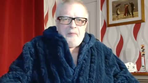 Snapshot of daddiescockforyou chatting on 01-28-25, 09:29 Brian ... online show from 01-28-25, 09:29