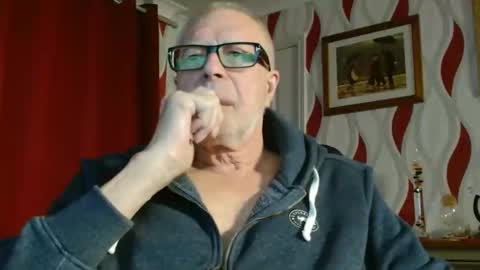 Snapshot of daddiescockforyou chatting on 11-12-25, 09:03 Brian ... online show from 11-12-25, 09:03