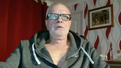 Snapshot of daddiescockforyou chatting on 11-24-25, 09:14 Brian ... online show from 11-24-25, 09:14