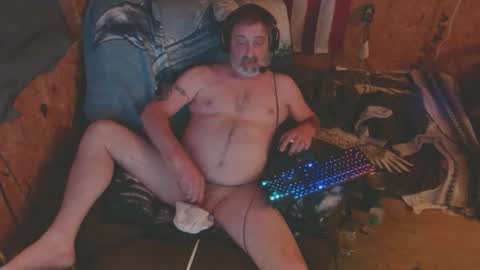 Snapshot of daddy38345 chatting on 12-10-24, 08:05 daddy38345 online show from 12-10-24, 08:05