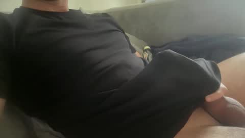 Snapshot of daddy_dick_4u chatting on 04-02-26, 11:41 daddy_dick_4u online show from 04-02-26, 11:41