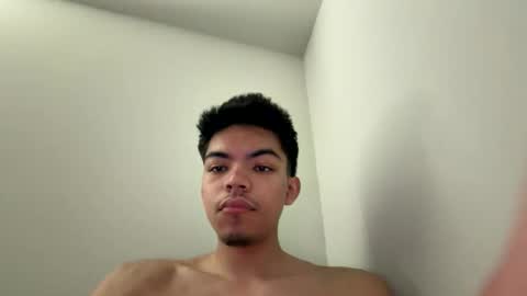 daddy_long_legs25 online show from 06-03-26, 03:17