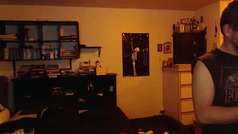 Snapshot of daddy_werewolf chatting on 04-05-26, 06:21 daddy_werewolf online show from 04-05-26, 06:21