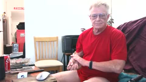 Snapshot of daddydave6400 chatting on 05-16-26, 06:50 daddydave6400 online show from 05-16-26, 06:50