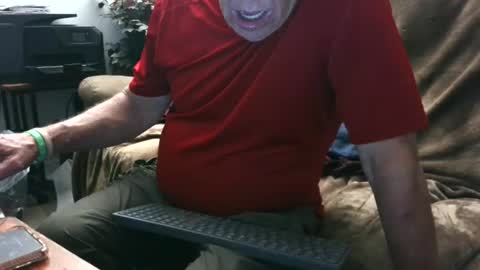Snapshot of daddydave6400 chatting on 06-19-26, 03:33 daddydave6400 online show from 06-19-26, 03:33