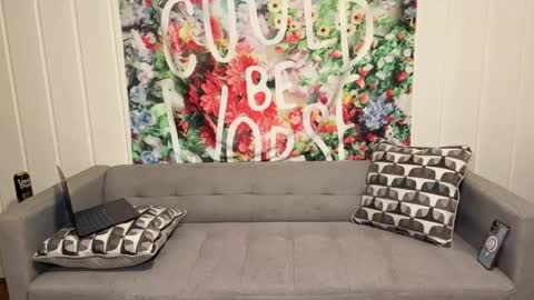 DaddydayDrinkz online show from 05-19-26, 03:24