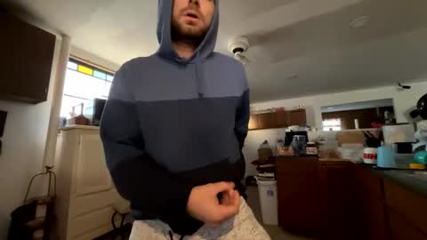 Snapshot of daddydic120402 chatting on 11-16-25, 01:39 daddydic120402 online show from 11-16-25, 01:39