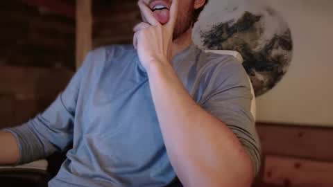 Leo online show from 12-27-24, 02:58