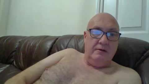 daddyhere4uall6 online show from 11-30-25, 10:58