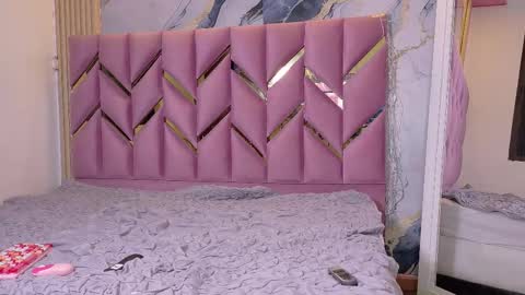 JAZMIN online show from 10-06-25, 07:33