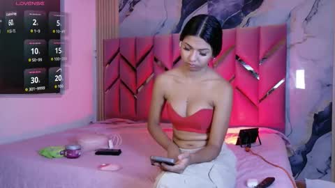 JAZMIN online show from 12-17-25, 07:42