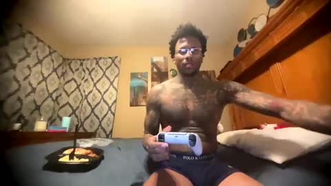 sexy tatted king bbc online show from 04-15-26, 03:13