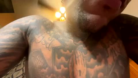 Snapshot of daddyjanimal chatting on 07-14-26, 04:28 sexy tatted king bbc online show from 07-14-26, 04:28