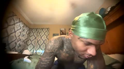 Snapshot of daddyjanimal chatting on 07-14-26, 05:51 sexy tatted king bbc online show from 07-14-26, 05:51