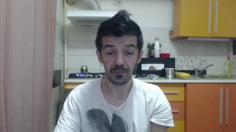 Snapshot of daddynextdoor86 chatting on 12-17-25, 05:24 daddynextdoor86 online show from 12-17-25, 05:24