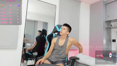 Snapshot of daddyrich4u chatting on 11-26-25, 12:44 daddyrich4u online show from 11-26-25, 12:44