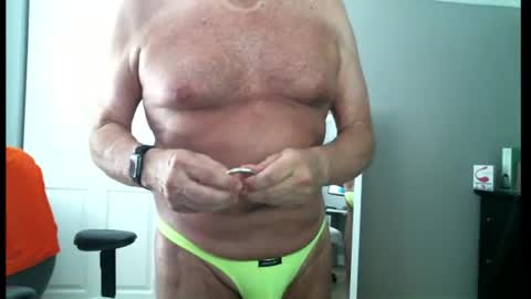 Snapshot of daddys7plus chatting on 07-27-26, 06:15 daddys7plus online show from 07-27-26, 06:15