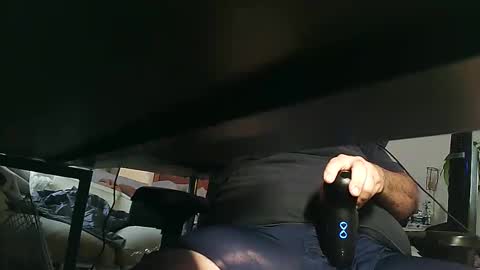 Snapshot of daddys_belthand chatting on 11-12-25, 01:11 daddys_belthand online show from 11-12-25, 01:11