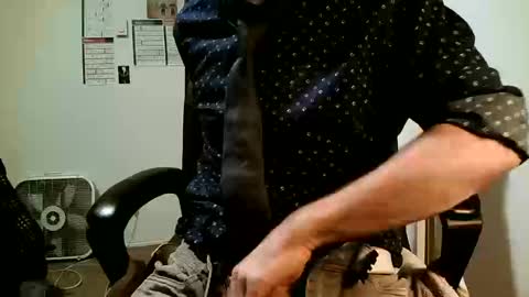 Snapshot of daddysbeautifulboy chatting on 10-20-25, 01:11 BeauTifulBoy97 online show from 10-20-25, 01:11