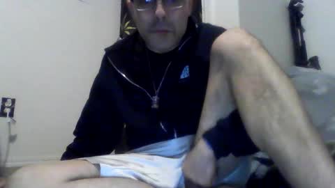 Snapshot of daddysbeautifulboy chatting on 04-06-26, 11:44 BeauTifulBoy97 online show from 04-06-26, 11:44