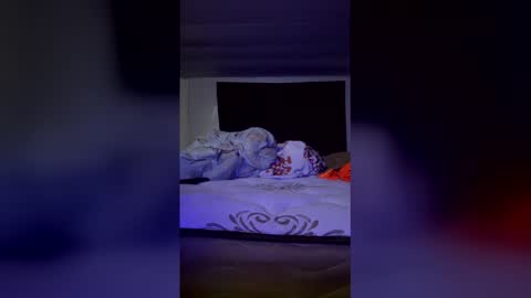 Daddyshytbyrd online show from 01-13-26, 01:33