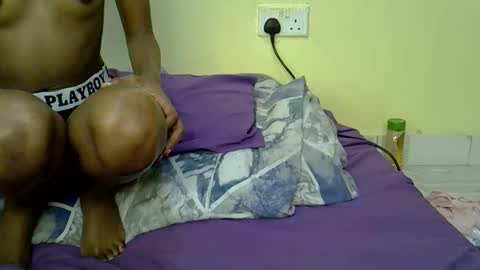 Daddys love online show from 10-20-25, 04:40