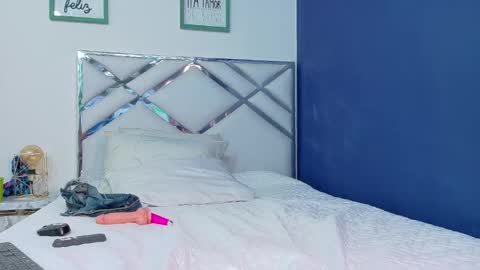 Anny  online show from 02-15-25, 06:01