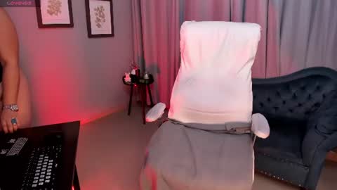 Snapshot of dafne_00 chatting on 07-03-26, 01:50 Dafne online show from 07-03-26, 01:50