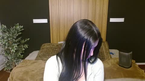 Snapshot of dafne_bss chatting on 01-24-25, 06:03 dafne_bss online show from 01-24-25, 06:03