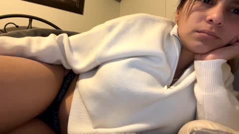 Dafne  27 Cory-24  online show from 01-12-25, 11:50