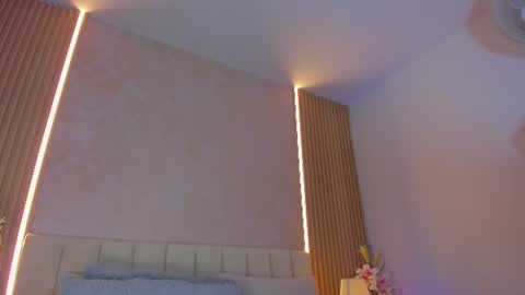 Snapshot of dafnecox chatting on 06-17-26, 11:01 dafnecox online show from 06-17-26, 11:01