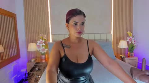 Snapshot of dafnecox chatting on 06-22-26, 11:07 dafnecox online show from 06-22-26, 11:07