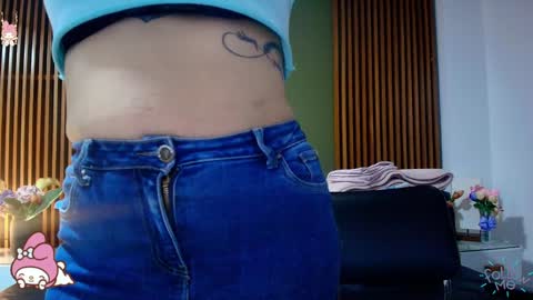 Snapshot of dahiana_spark chatting on 01-28-25, 08:04 Dahiana online show from 01-28-25, 08:04