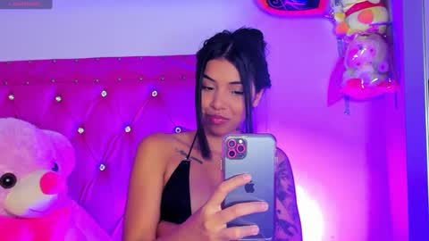 Snapshot of dahiangomezz chatting on 01-25-25, 06:13 online show from 01-25-25, 06:13