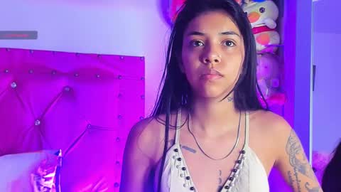 Snapshot of dahiangomezz chatting on 02-26-25, 10:58 online show from 02-26-25, 10:58