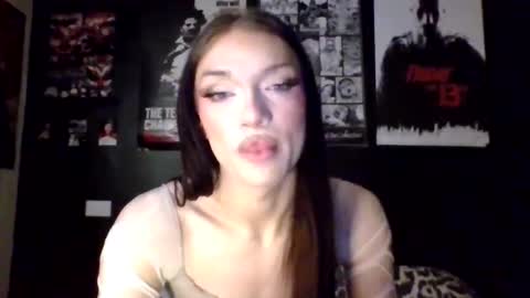 Snapshot of dahlia_adore chatting on 11-09-25, 08:40 dahlia_adore online show from 11-09-25, 08:40