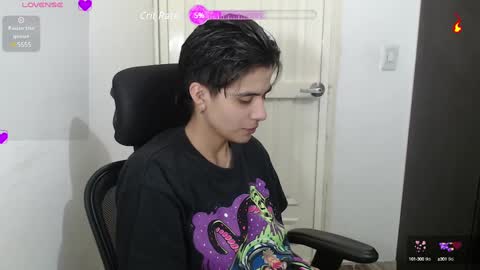 Snapshot of dahliarios chatting on 12-25-24, 01:42 lorena online show from 12-25-24, 01:42