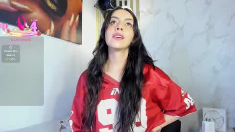 Dahlia online show from 11-25-25, 11:54