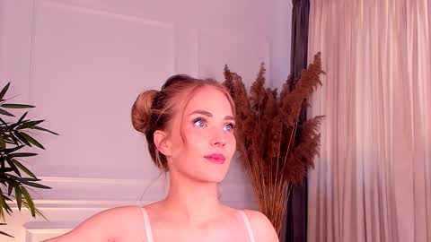 Deea  online show from 03-10-26, 07:46