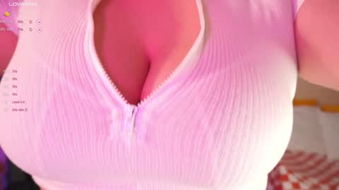 Cute DianaOnline mostly at 8pm-0000 am UK TimeTuesday and Wednesday off online show from 02-08-25, 09:15