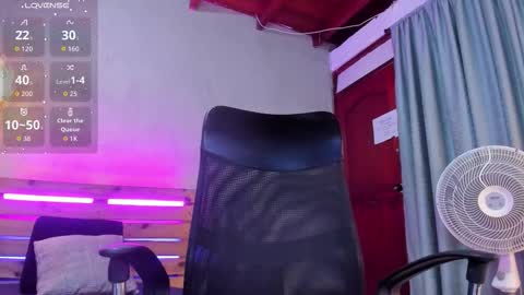 daiisy_kiss online show from 12-03-25, 07:56