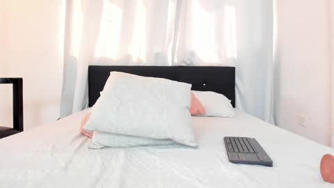 Snapshot of dailasmith chatting on 01-26-25, 07:31 Daila Smith online show from 01-26-25, 07:31