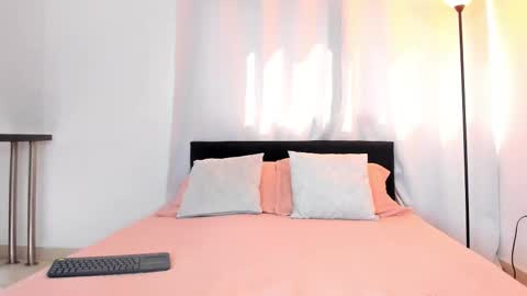 Snapshot of dailasmith chatting on 02-17-25, 03:09 Daila Smith online show from 02-17-25, 03:09