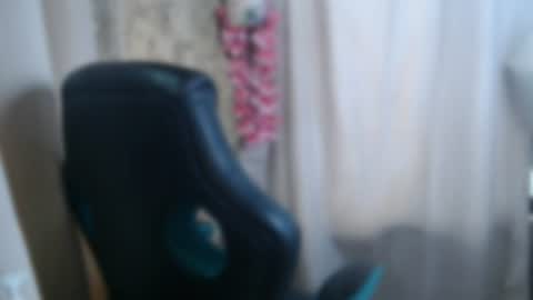 Kim online show from 07-29-26, 10:41