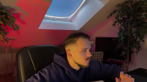 Snapshot of daimon_hall chatting on 02-22-26, 02:15 Daimon online show from 02-22-26, 02:15