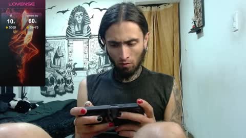 Snapshot of daimon_rock01 chatting on 02-27-25, 03:58 felipe online show from 02-27-25, 03:58