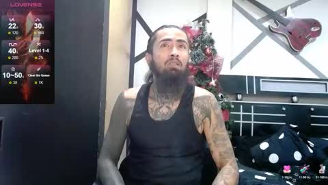 Snapshot of daimon_rock01 chatting on 01-13-26, 03:01 felipe online show from 01-13-26, 03:01