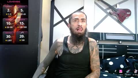 Snapshot of daimon_rock01 chatting on 02-05-26, 05:01 felipe online show from 02-05-26, 05:01